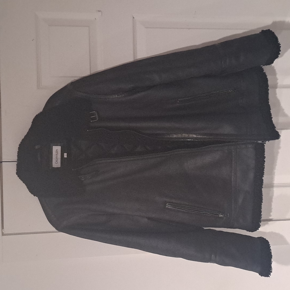 Calvin Klein faux sheerling black winter jacket